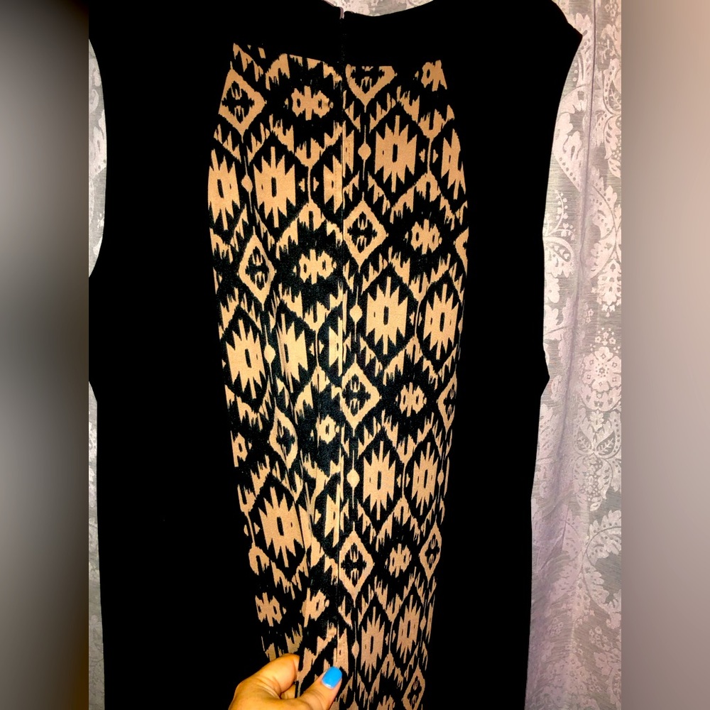 Dress - Picture 3 of 4